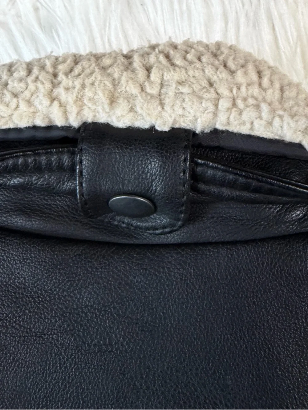 Levi's‎ Faux Leather Sherpa Trucker Jacket